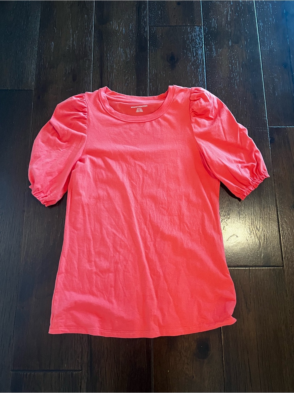 Classic fit Coral Puff Sleeve Tee